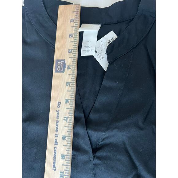 NWT H&M Black V Neck Flowy Dress In Size4 - Picture 2 of 4